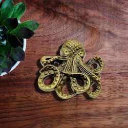 Antique Cast Iron Octopus Knob for Drawer & Cabinet – Pack of 2 | Nautical Theme Hardware | Decorative Vintage Handle for Furniture – 6.5 x 7 cm (CIK-010)