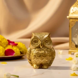 5.75 cm Pack of - 1  Big Brass Owl | Handcrafted Brass Owl Showpiece | Brass Polished Lacquer Finish | Vastu Owl Figurine for Home & Office Decor | Symbol Of Luck | Ethnic Brass Showpiece